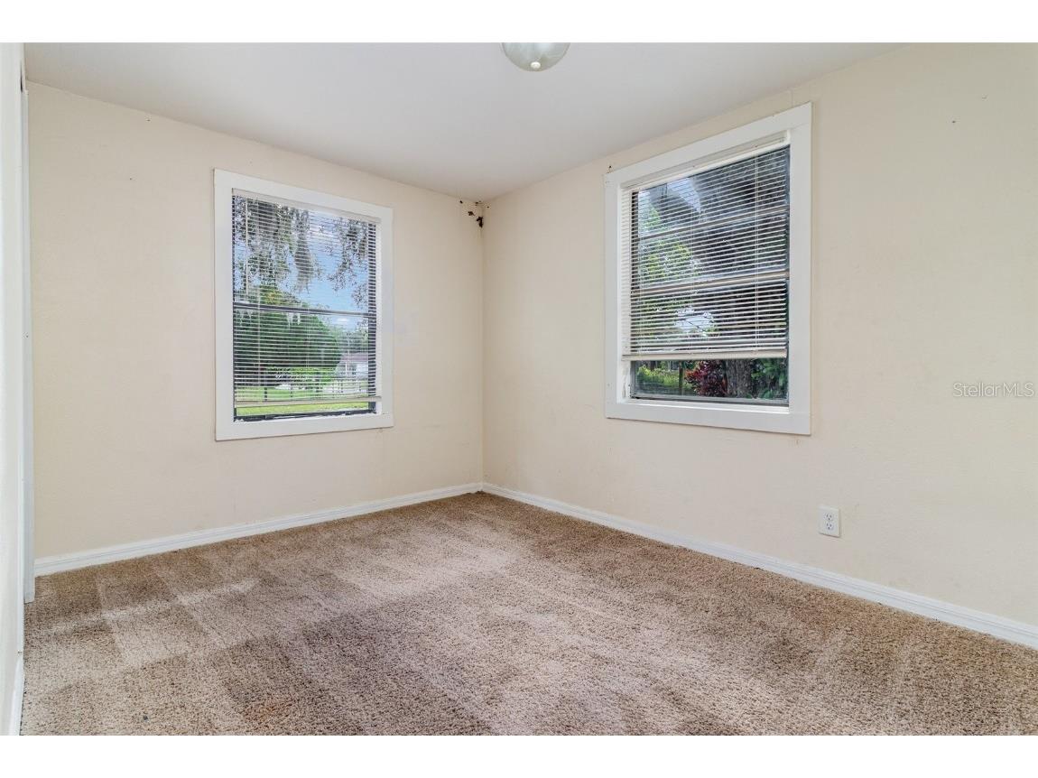 5023 College Drive Orlando FL 32811 O6358458 image11