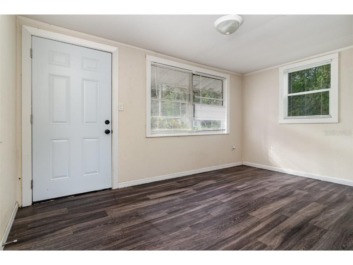 5023 College Drive Orlando FL 32811 O6358458 image3