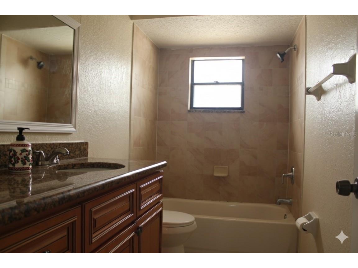 5023 Ithaca Lane Sarasota FL 34243 R4910156 image11