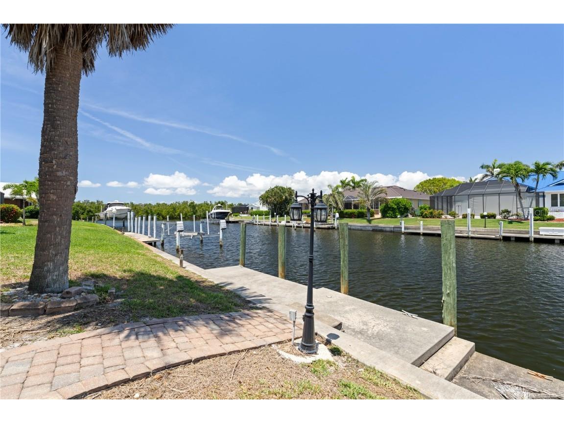 5023 Key Largo Drive Punta Gorda FL 33950 - CAPTIVA CANAL C7510307 image9