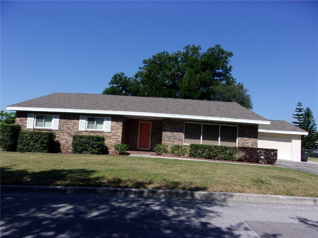 5023 Terry Lane Lakeland FL 33813 P4929885 image1