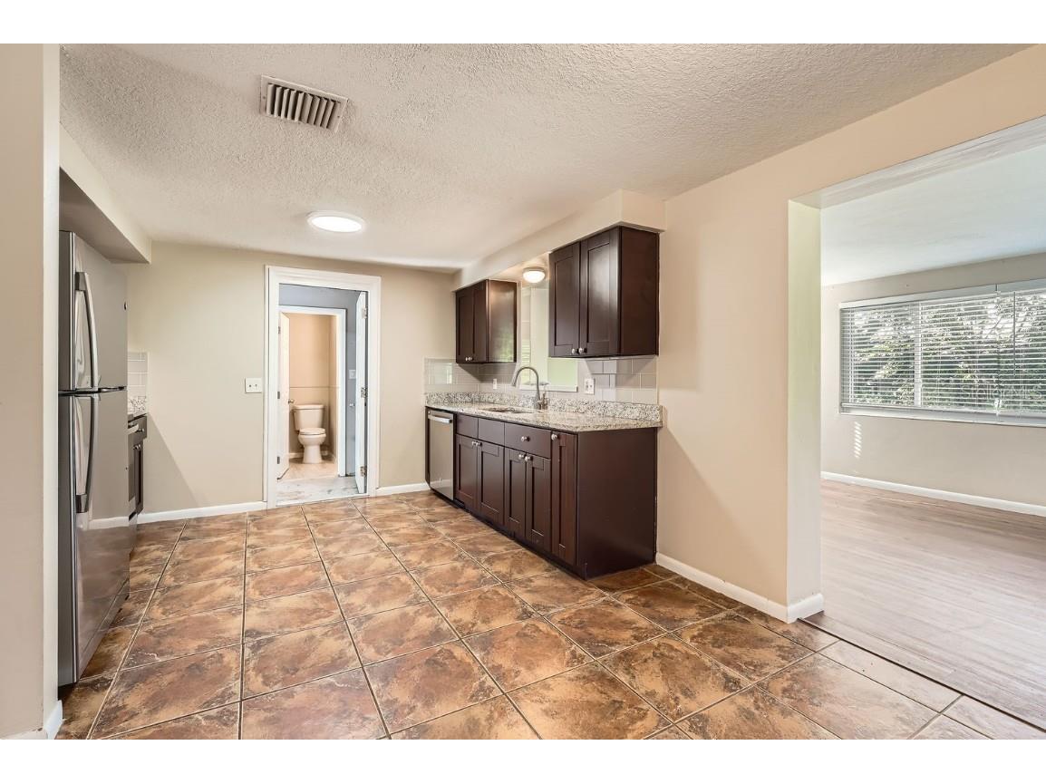 5023 Thames Drive New Port Richey FL 34652 O6260862 image6