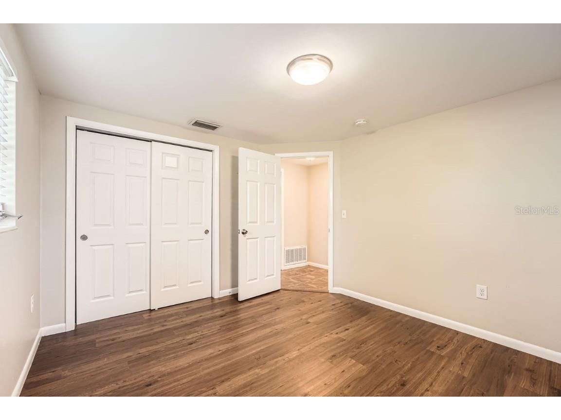 5023 Thames Drive New Port Richey FL 34652 O6260862 image8