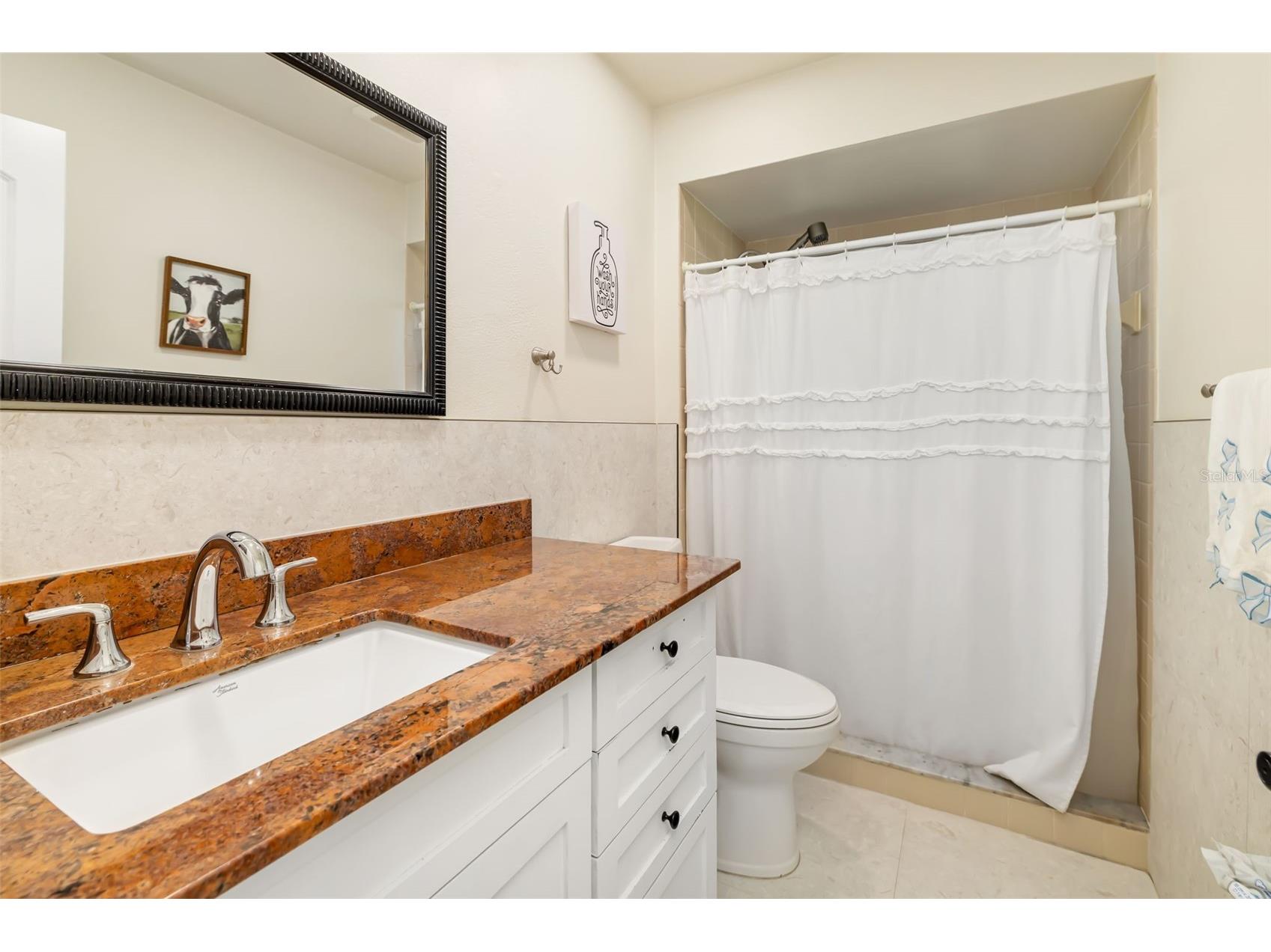 5023 Village Gardens Drive #29 Sarasota FL 34234 A4686540 image20