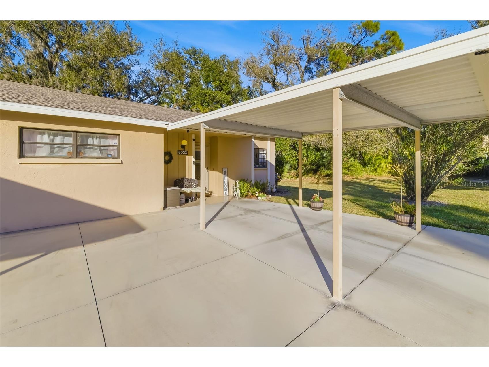 5023 Village Gardens Drive #29 Sarasota FL 34234 A4686540 image36
