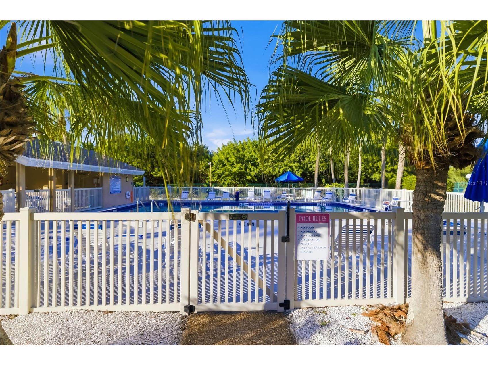 5023 Village Gardens Drive #29 Sarasota FL 34234 A4686540 image51