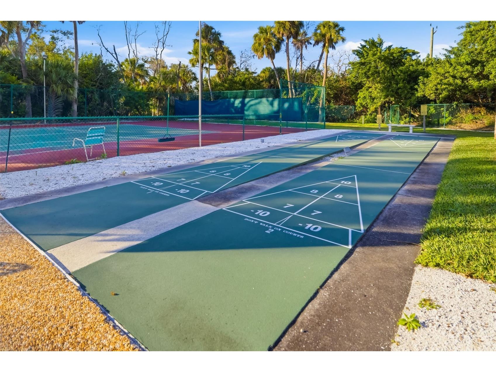 5023 Village Gardens Drive #29 Sarasota FL 34234 A4686540 image52