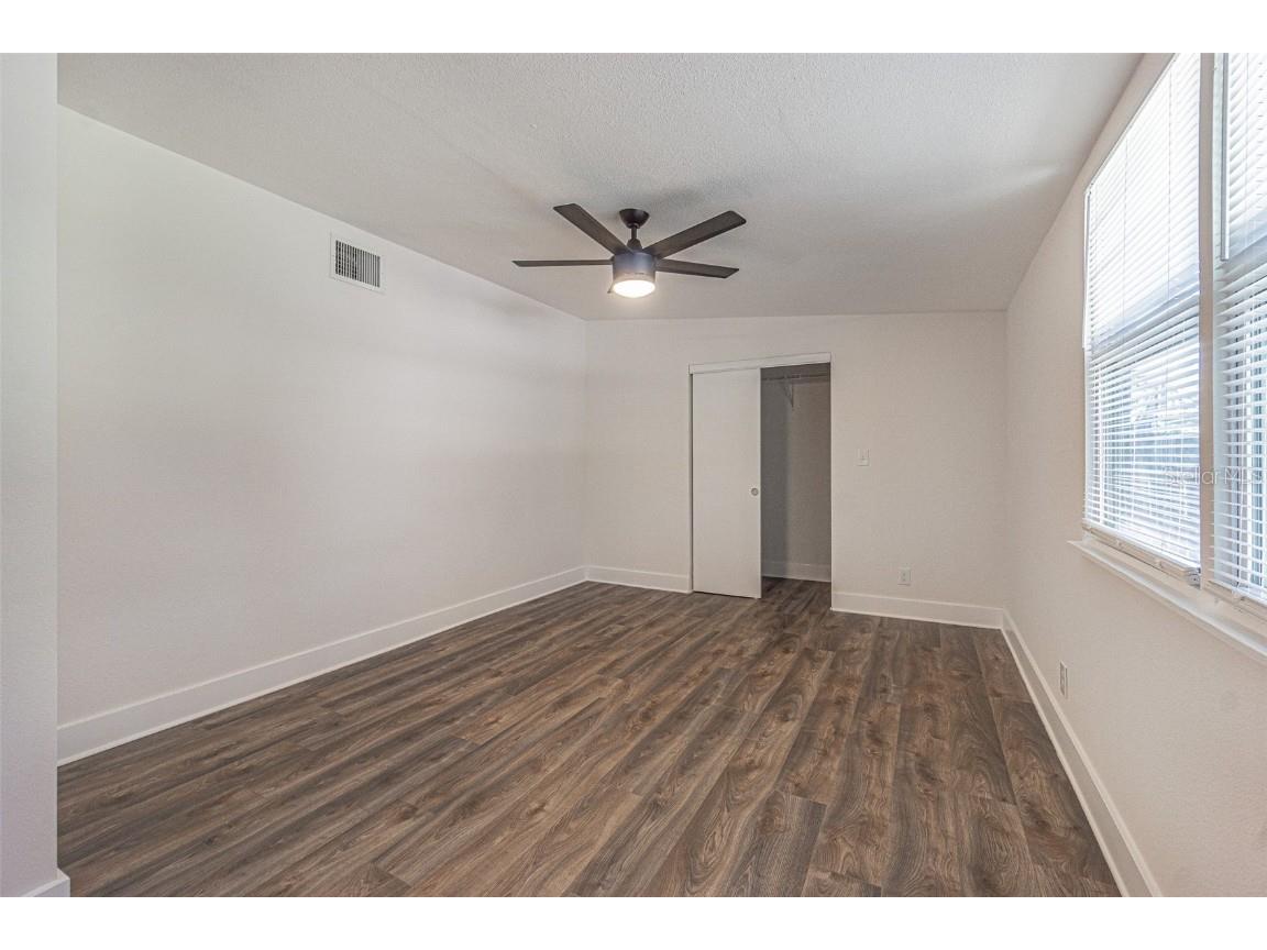 5024 19th Street N Saint Petersburg FL 33714 TB8448538 image15