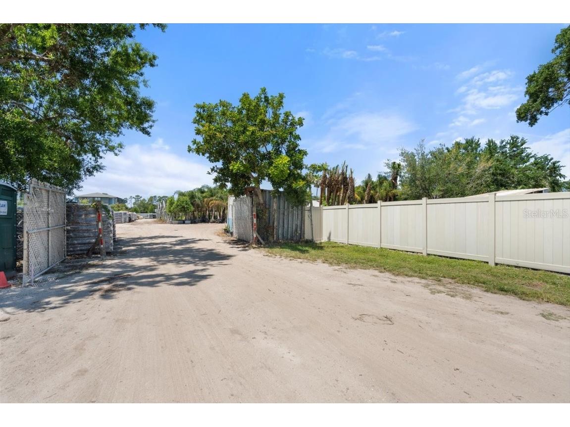 5024 37th Street E Bradenton FL 34203 A4649361 image43