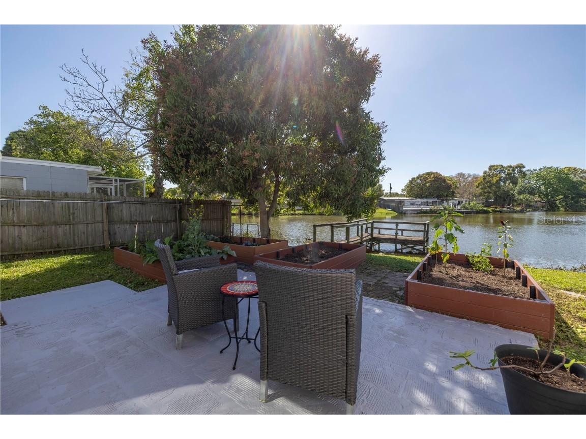 5024 96th Terrace N Pinellas Park FL 33782 - THREE SISTERS LAKE U8230797 image1