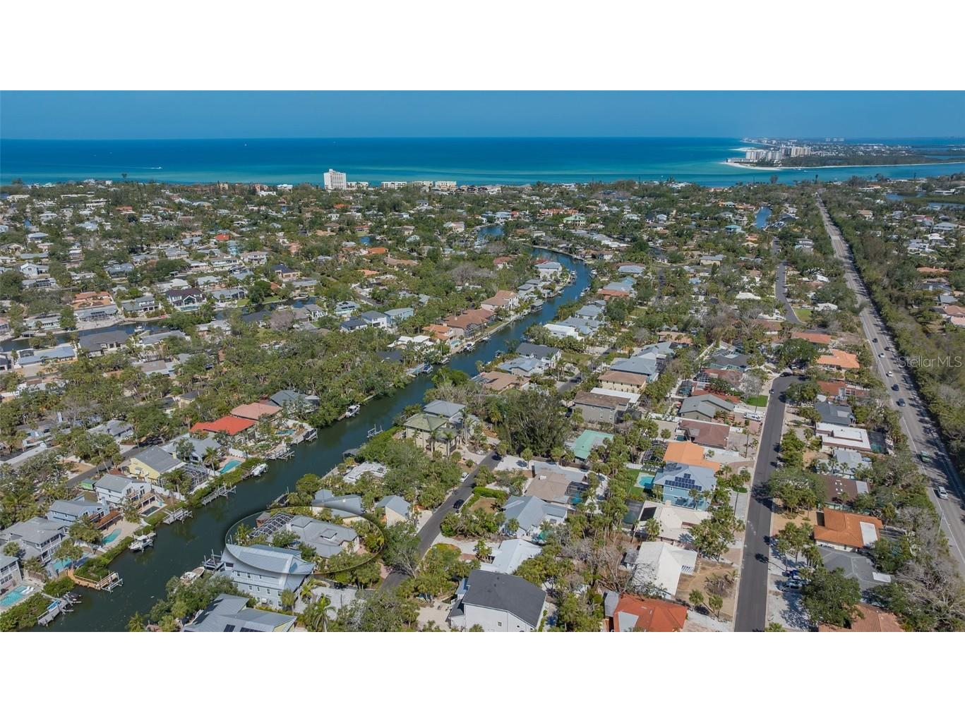 5024 Commonwealth Drive Sarasota FL 34242 - GRAND CANAL A4649919 image3