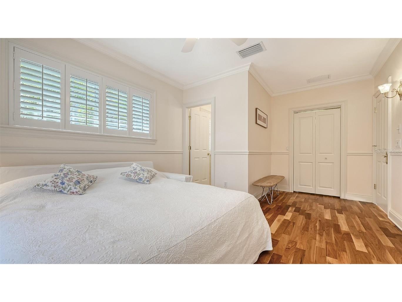 5024 Commonwealth Drive Sarasota FL 34242 - GRAND CANAL A4649919 image42