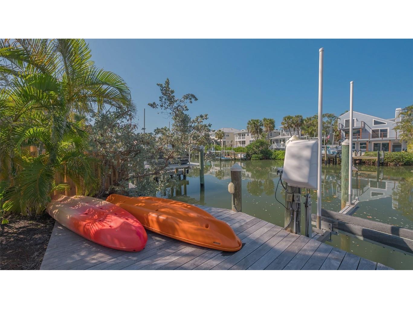 5024 Commonwealth Drive Sarasota FL 34242 - GRAND CANAL A4649919 image48