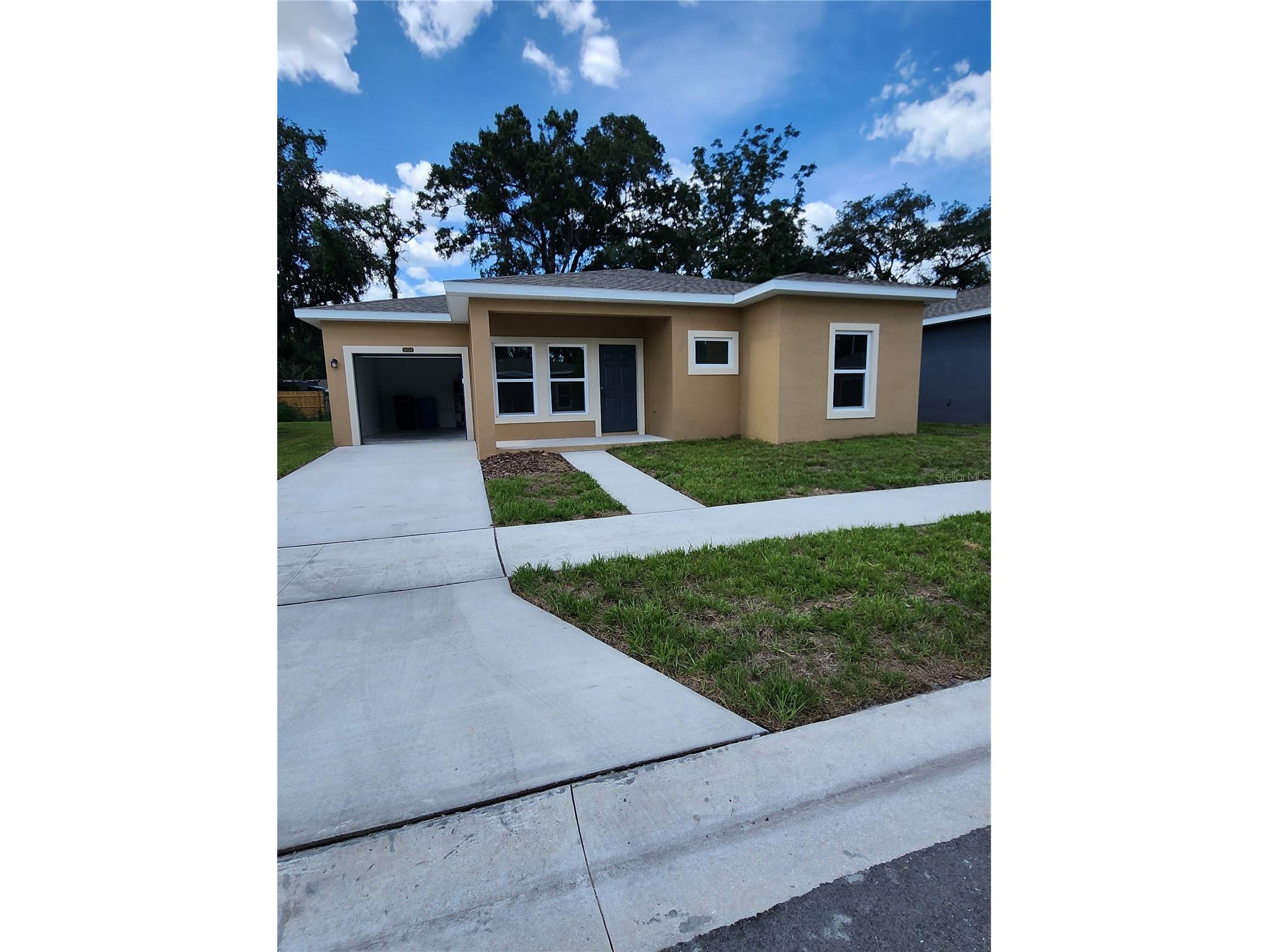 5024 Finders Court Tampa FL 33617 TB8516846 image1