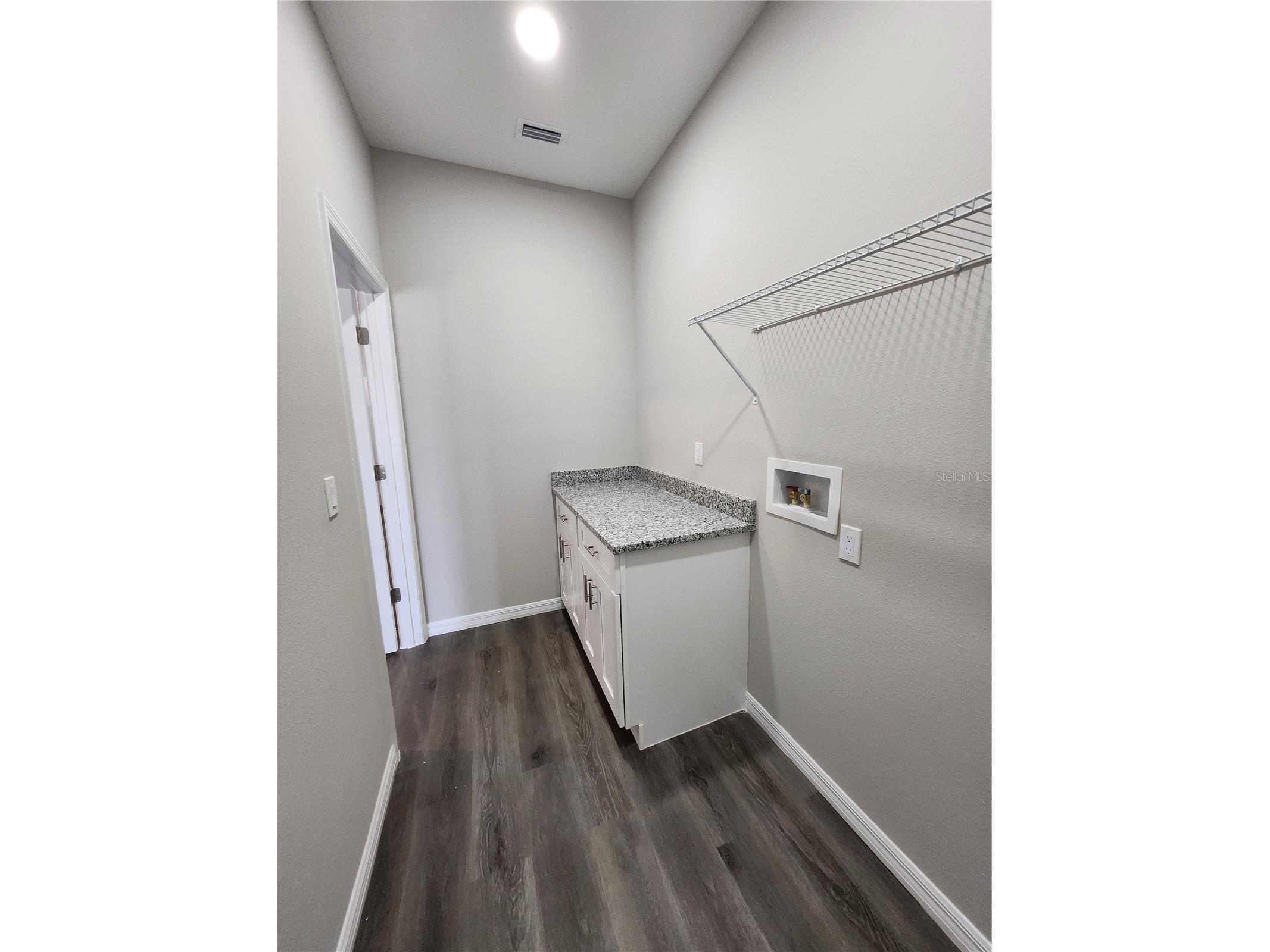 5024 Finders Court Tampa FL 33617 TB8516846 image9