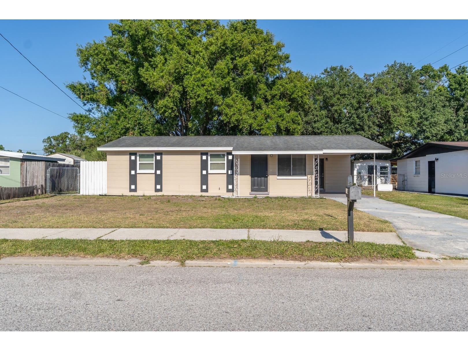 5024 S 85th Street Tampa FL 33619 TB8496241 image1