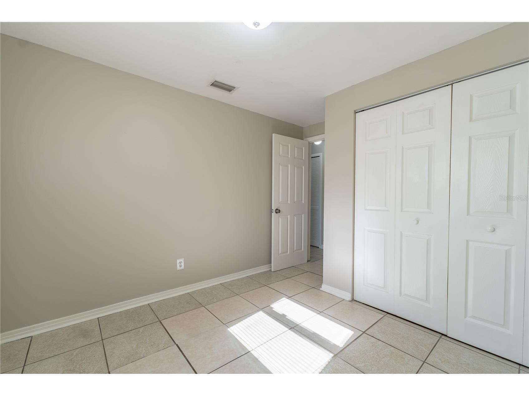 5024 S 85th Street Tampa FL 33619 TB8496241 image11