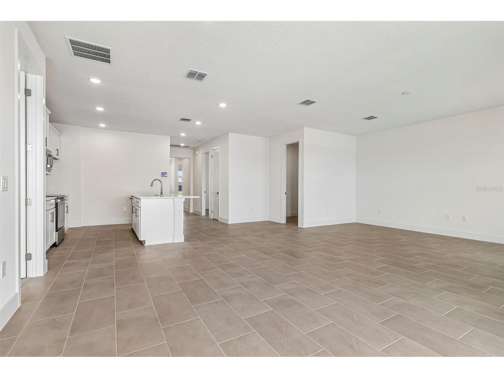 5024 Salado Drive Saint Cloud FL 34771 O6386019 image4