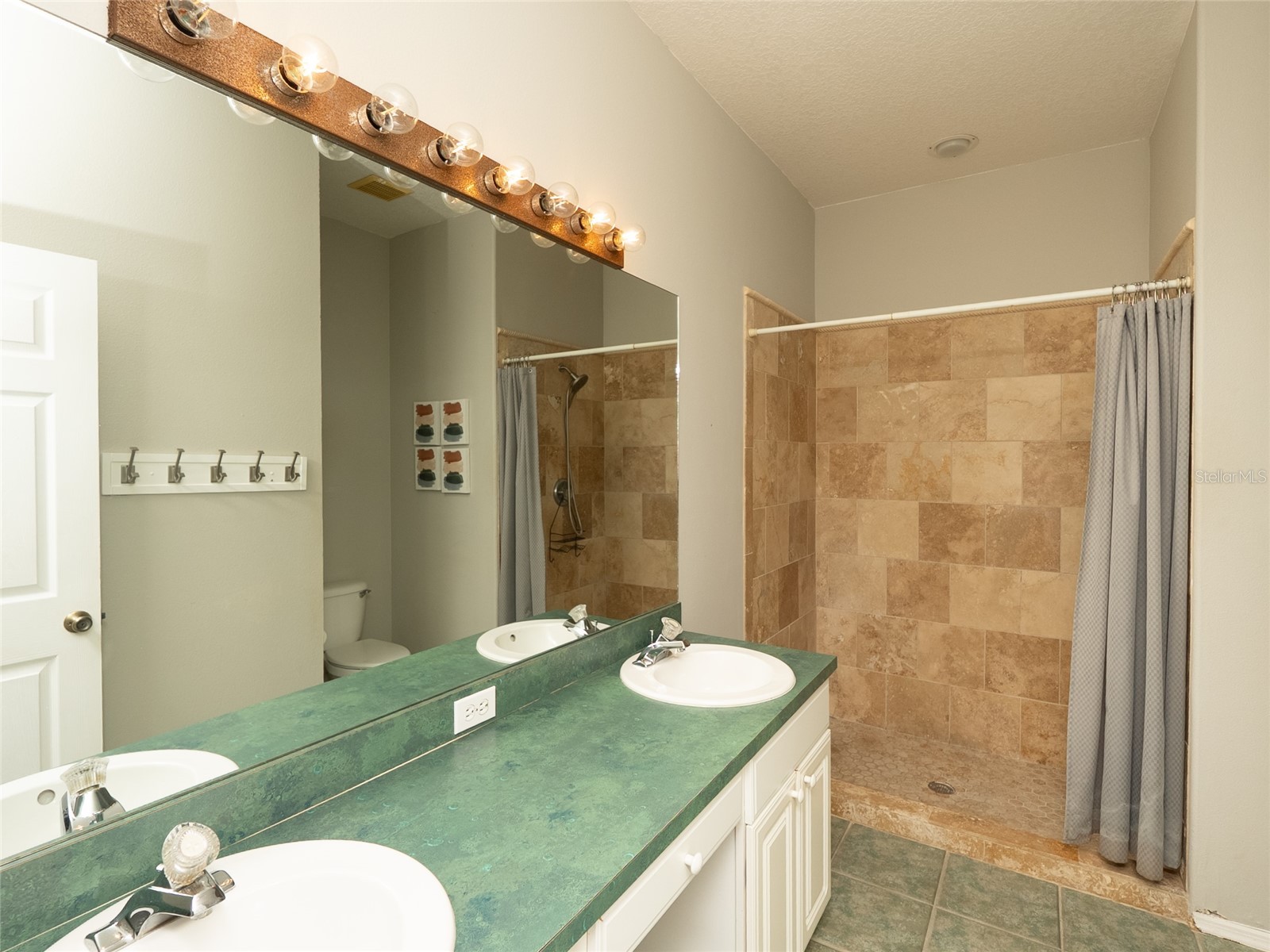 5024 Sturbridge Court Sarasota FL 34238 A4700047 image30