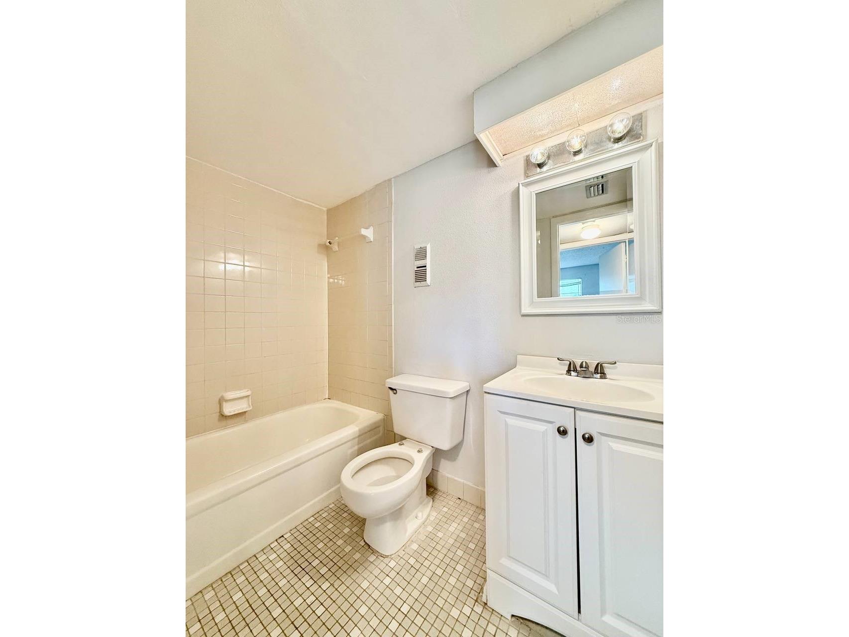 5024 Terrace Palms Circle #101 Tampa FL 33617 TB8493505 image10