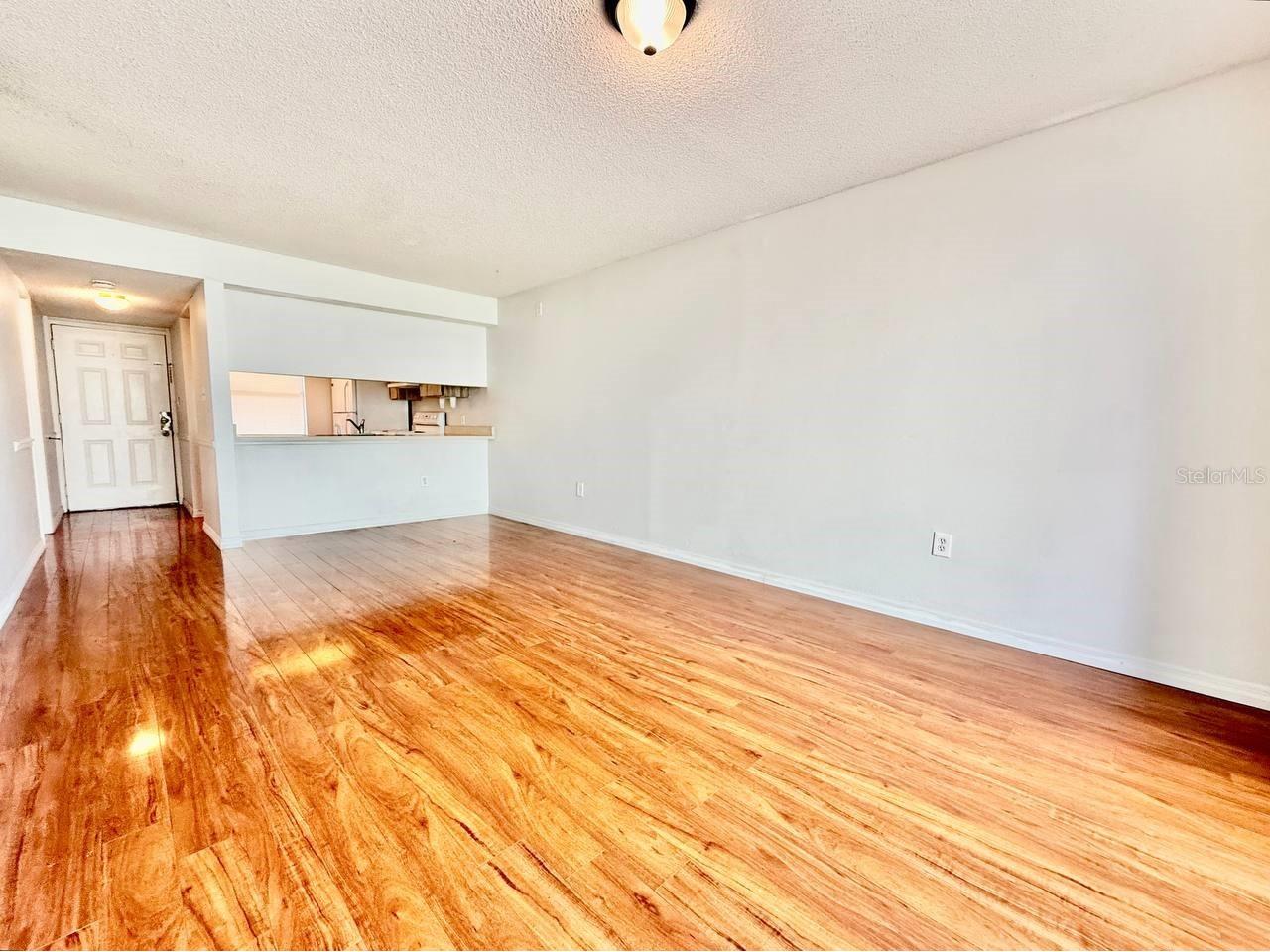 5024 Terrace Palms Circle #101 Tampa FL 33617 TB8493505 image6