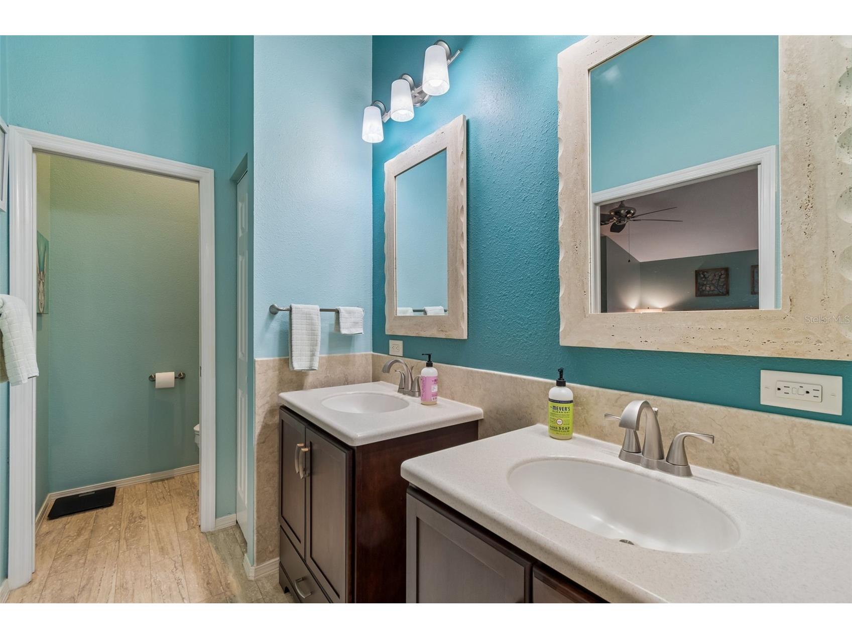 5024 Umber Way S Tampa FL 33624 TB8491055 image25