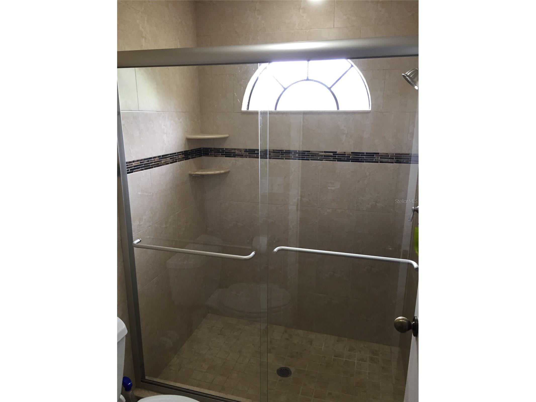 5025 82nd Way E Sarasota FL 34243 A4693283 image16