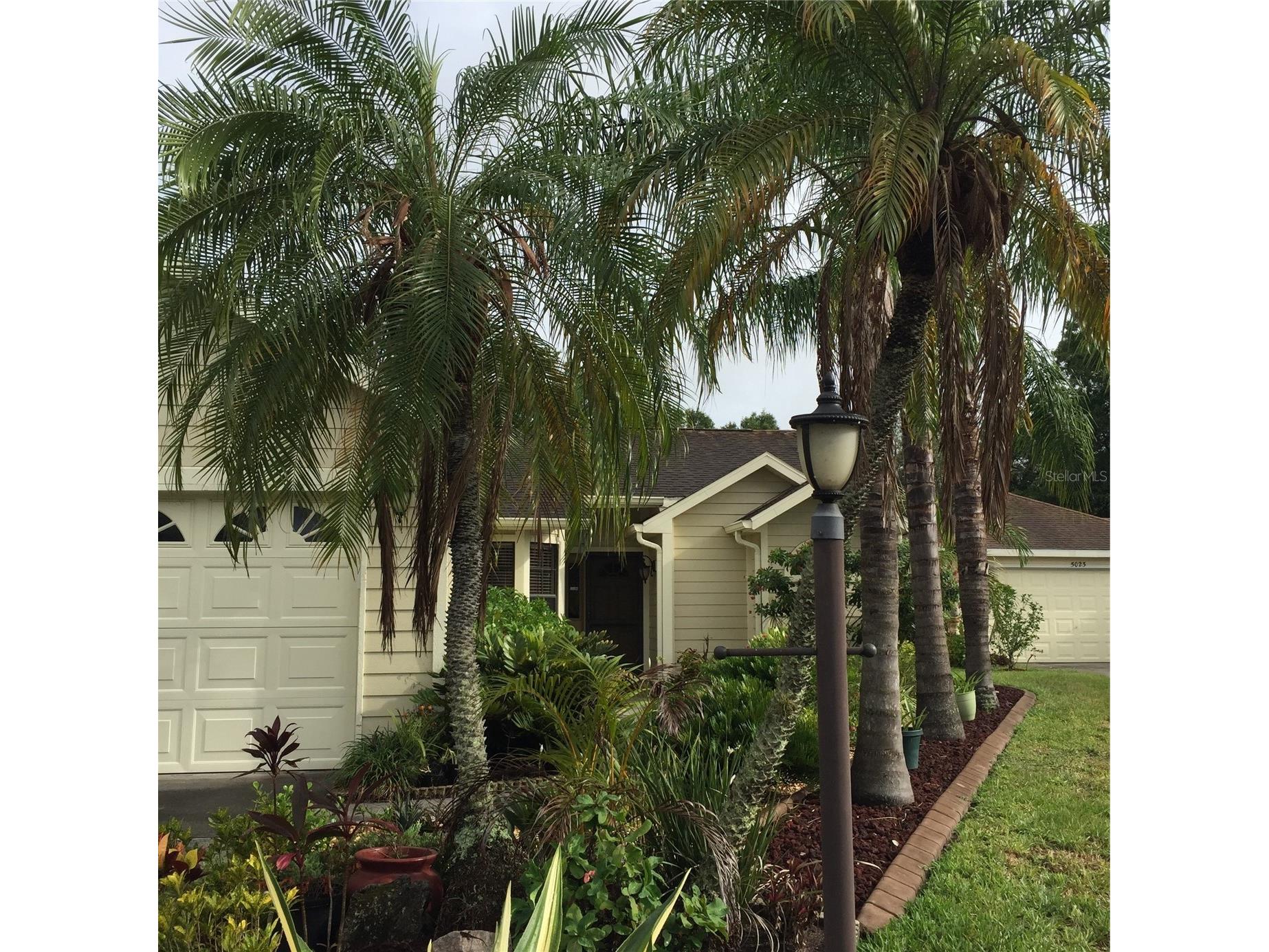 5025 82nd Way E Sarasota FL 34243 A4693283 image2