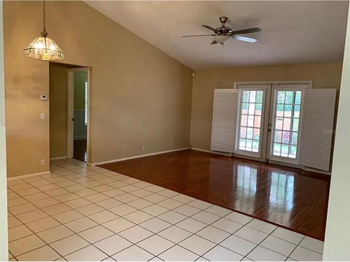 5025 82nd Way E Sarasota FL 34243 A4693283 image5