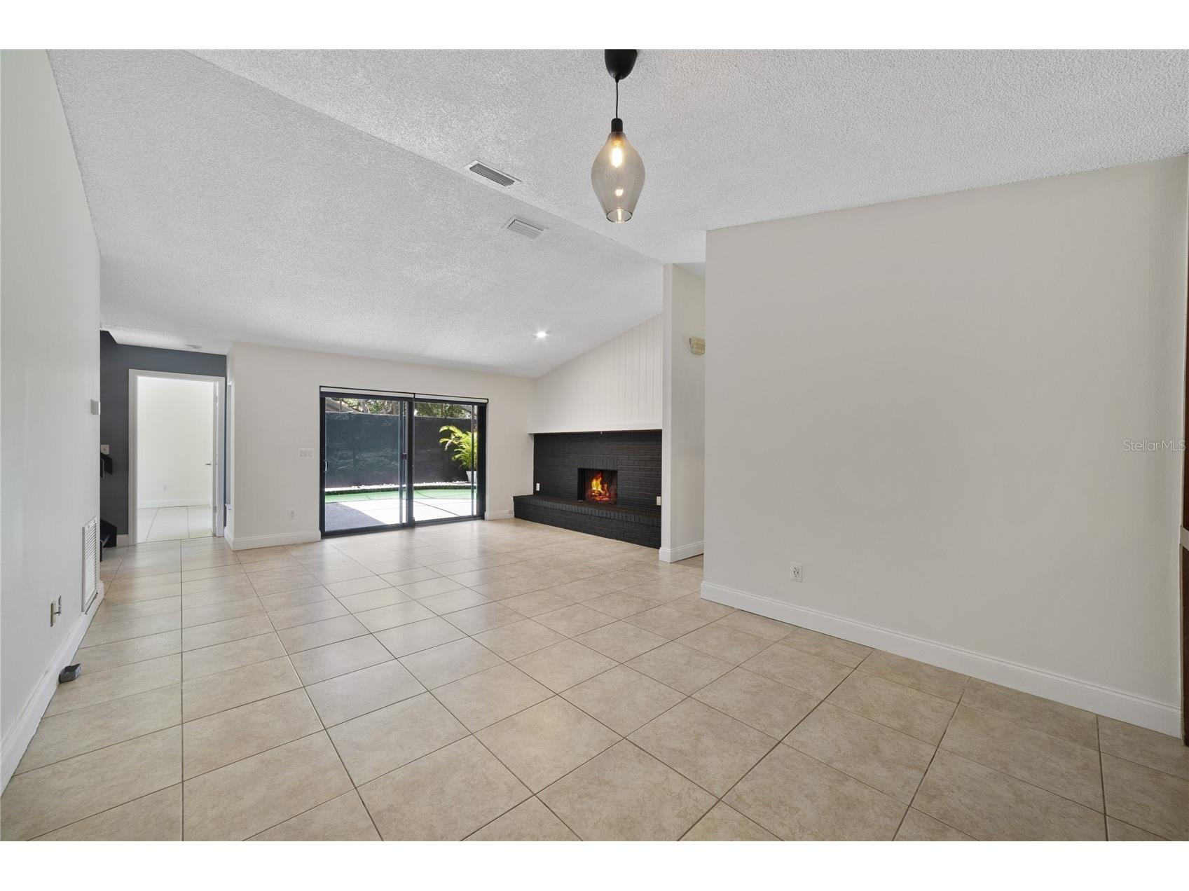 5025 Bermuda Circle #5025 Orlando FL 32808 S5152997 image5