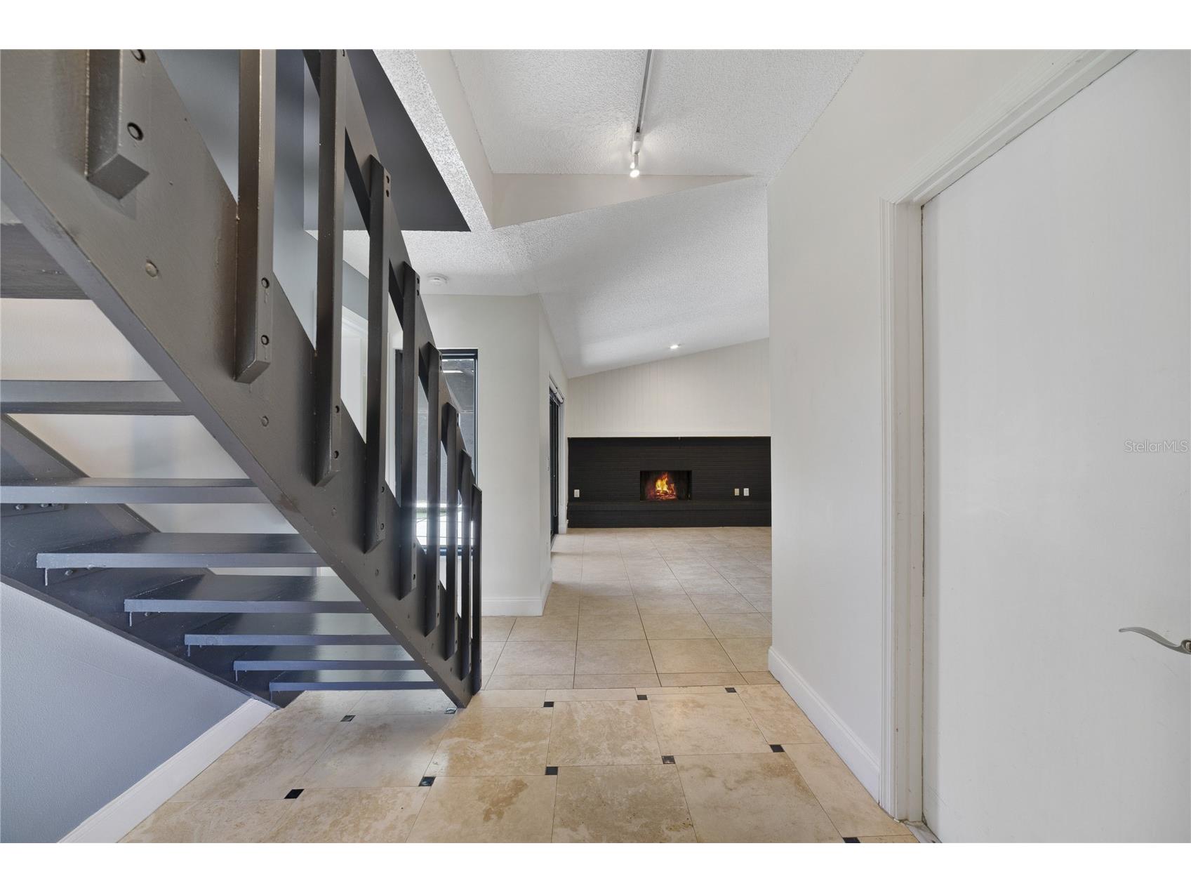 5025 Bermuda Circle #5025 Orlando FL 32808 S5152997 image6