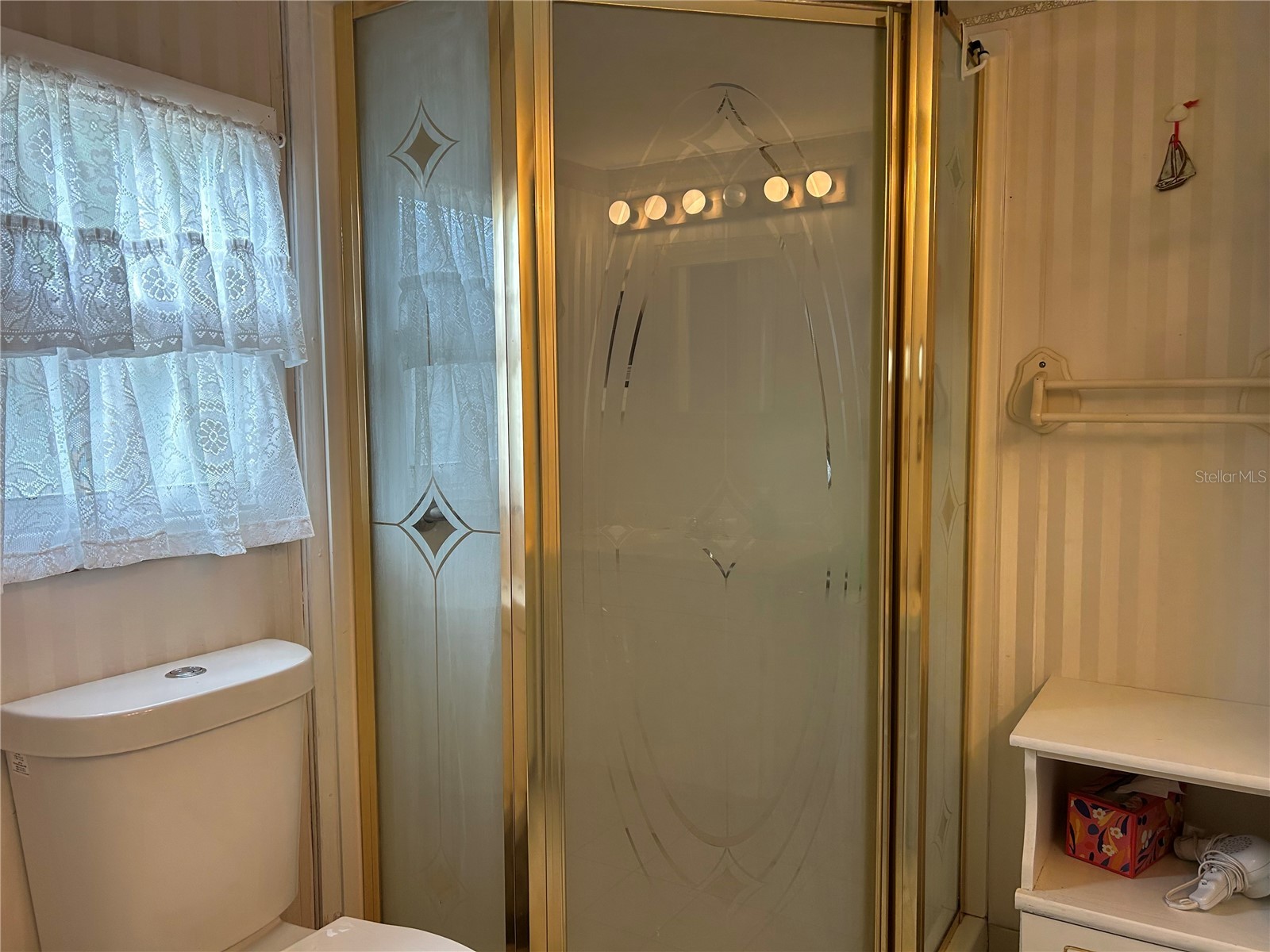 5025 Brae Burn Avenue Sarasota FL 34234 A4673755 image16