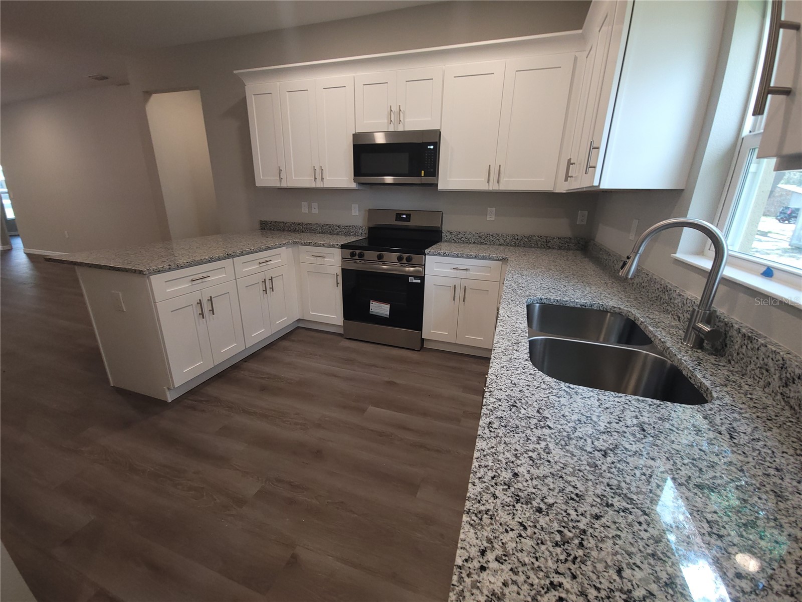 5025 Finders Court Tampa FL 33617 TB8517591 image4