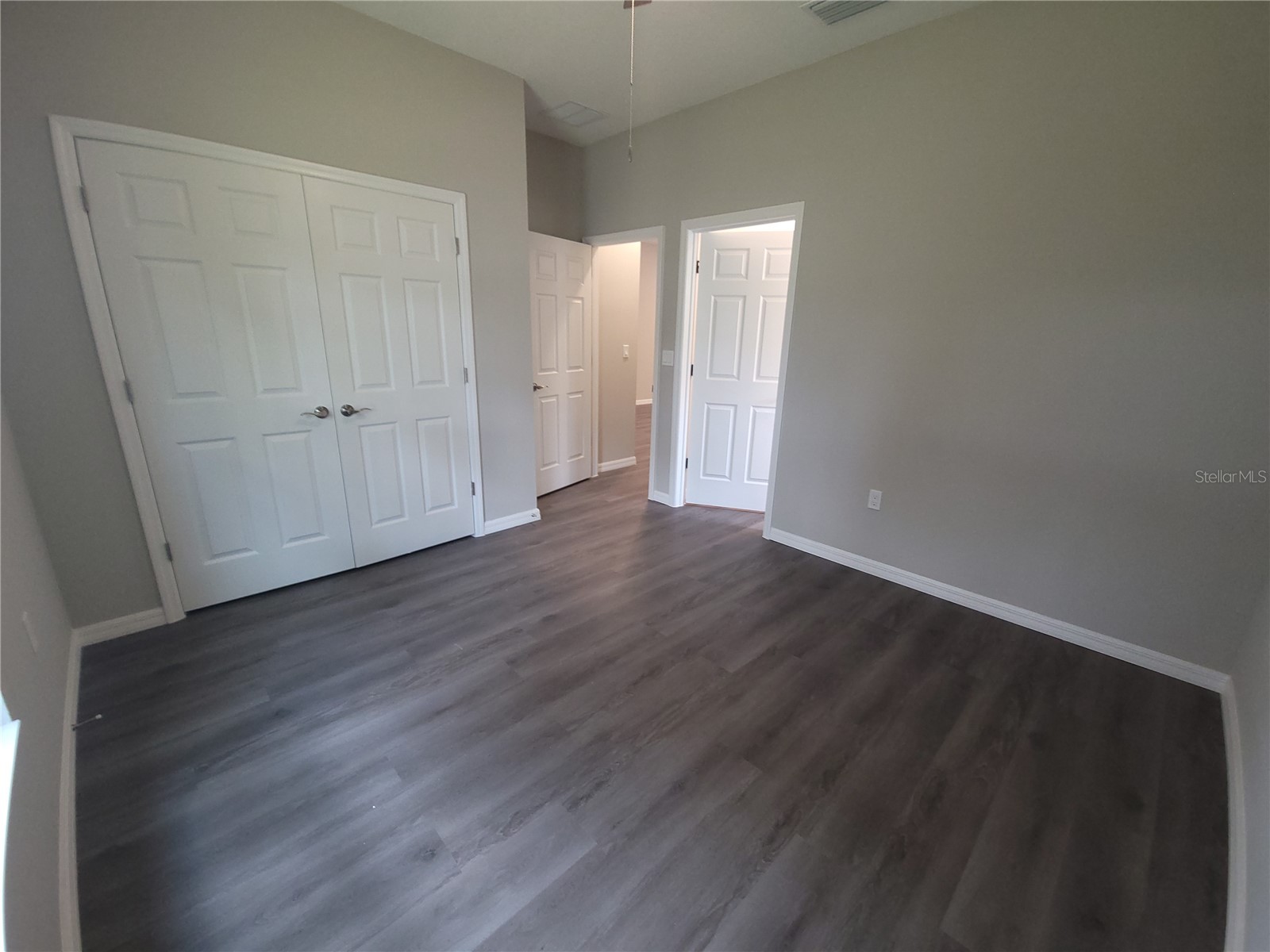 5025 Finders Court Tampa FL 33617 TB8517591 image6