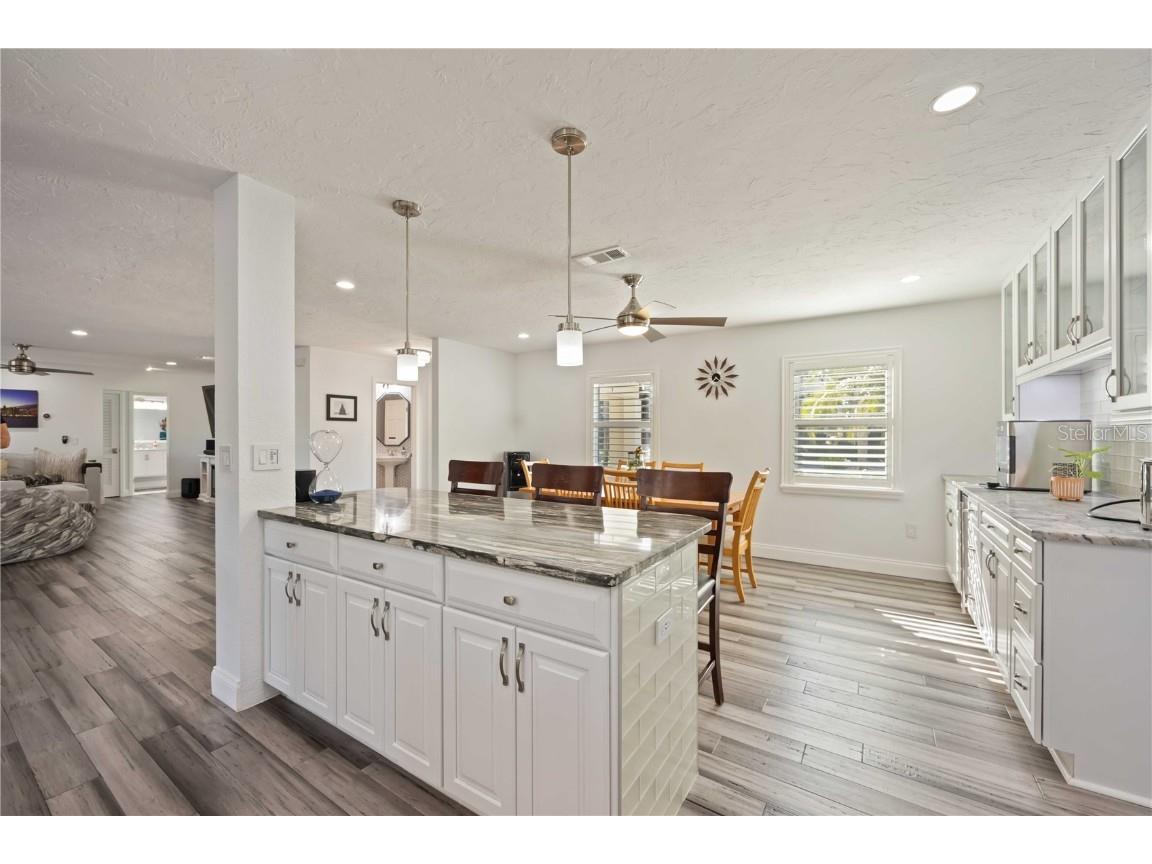 5025 Marsh Field Road Sarasota FL 34235 A4667464 image13