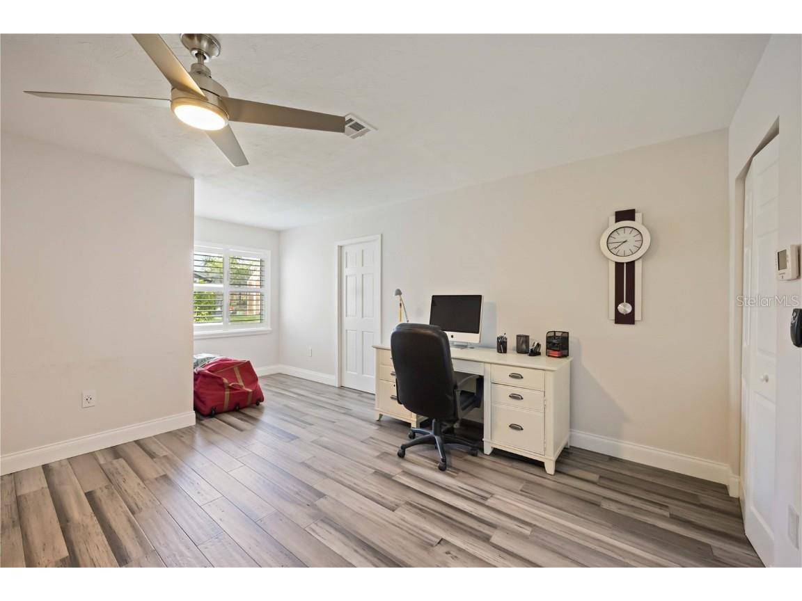 5025 Marsh Field Road Sarasota FL 34235 A4667464 image19