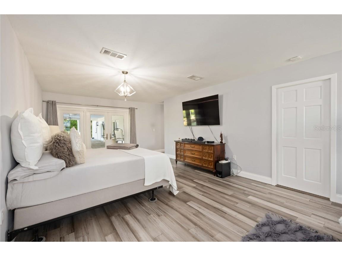 5025 Marsh Field Road Sarasota FL 34235 A4667464 image23