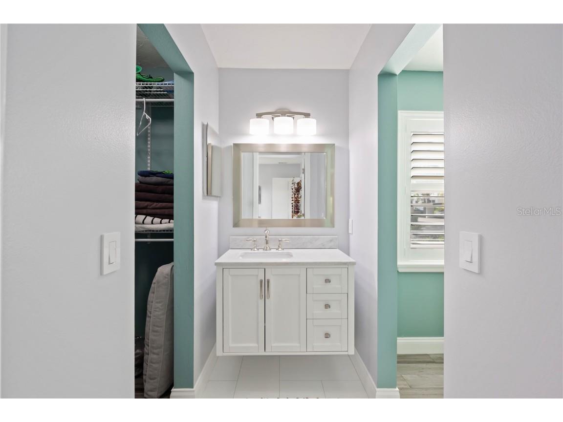 5025 Marsh Field Road Sarasota FL 34235 A4667464 image33