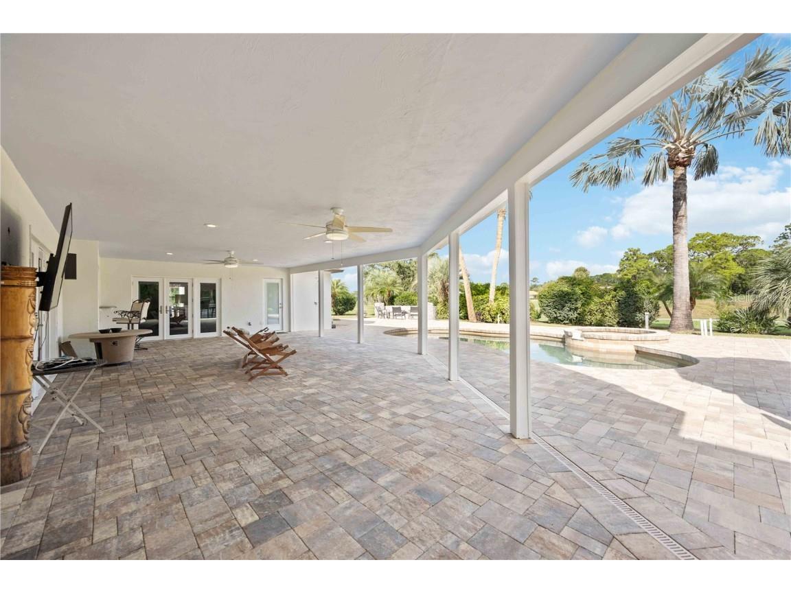 5025 Marsh Field Road Sarasota FL 34235 A4667464 image43