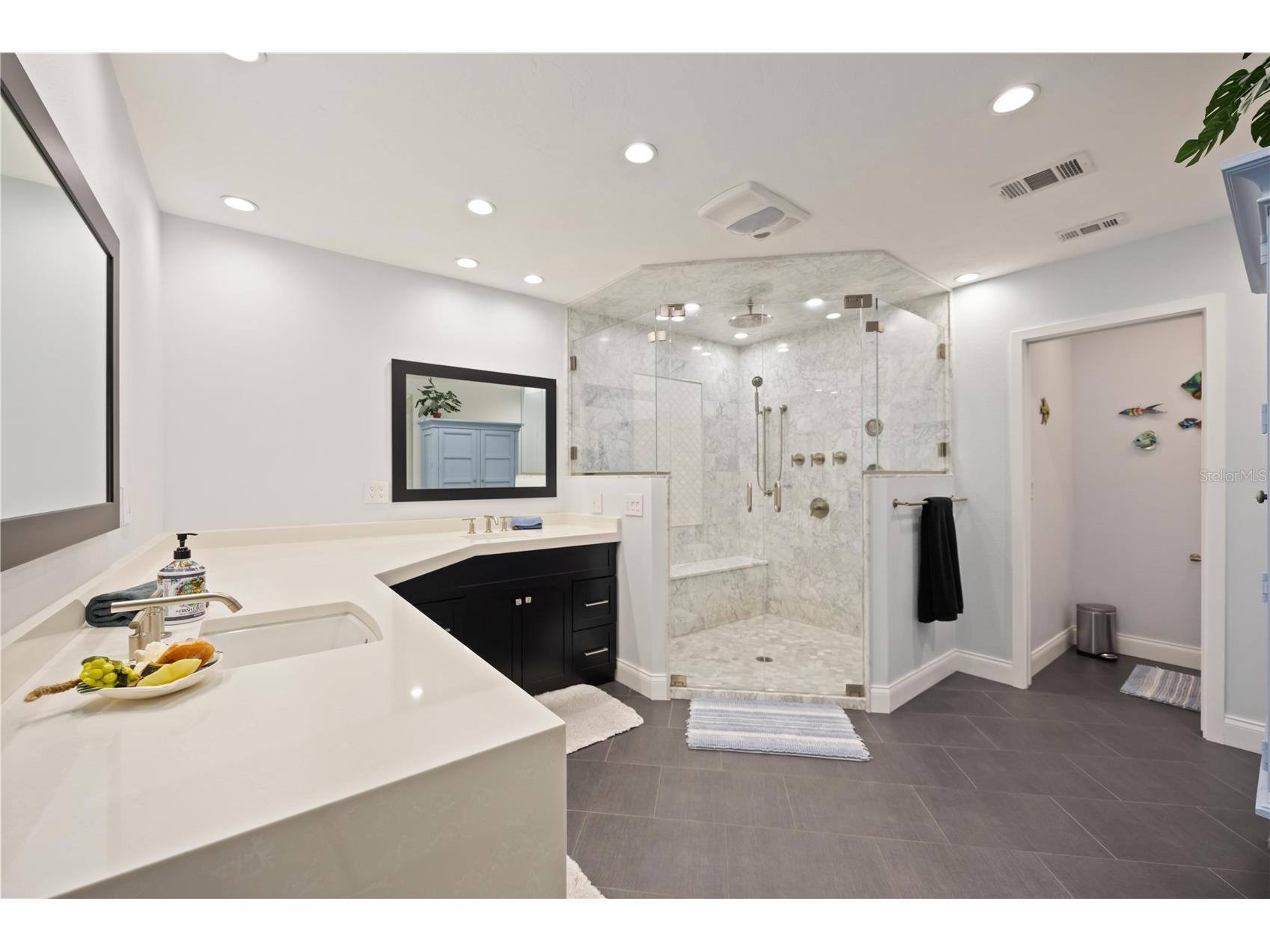5025 Marsh Field Road Sarasota FL 34235 A4687481 image24