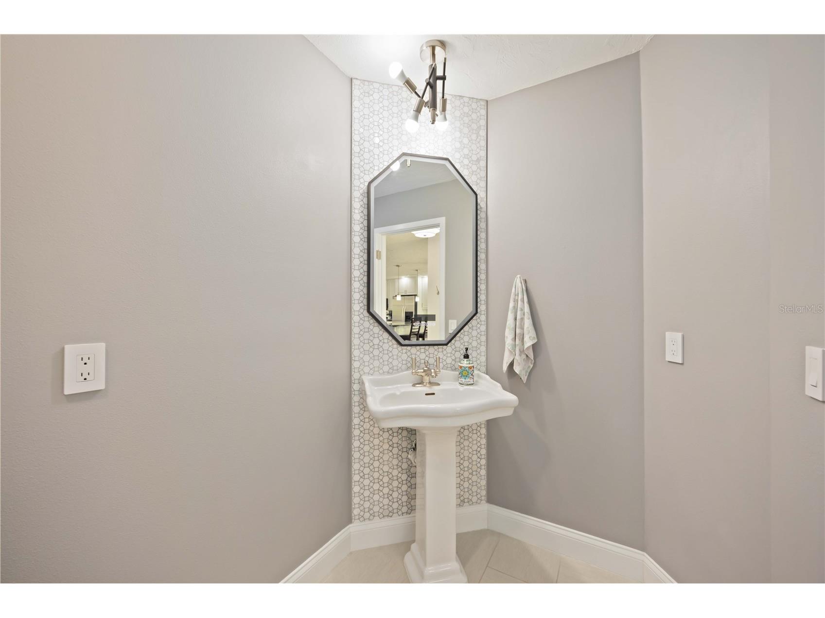 5025 Marsh Field Road Sarasota FL 34235 A4687481 image27