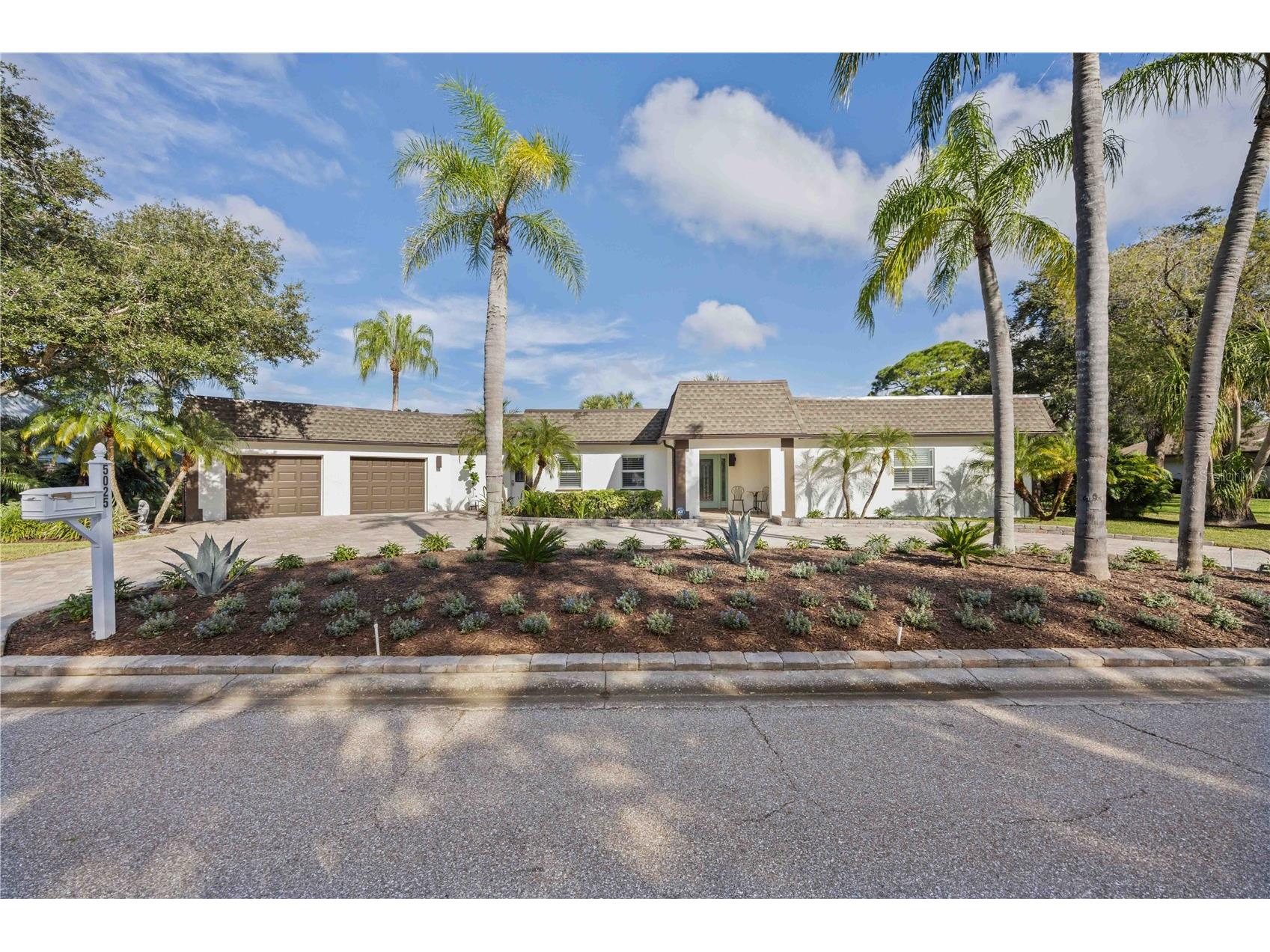 5025 Marsh Field Road Sarasota FL 34235 A4687481 image3