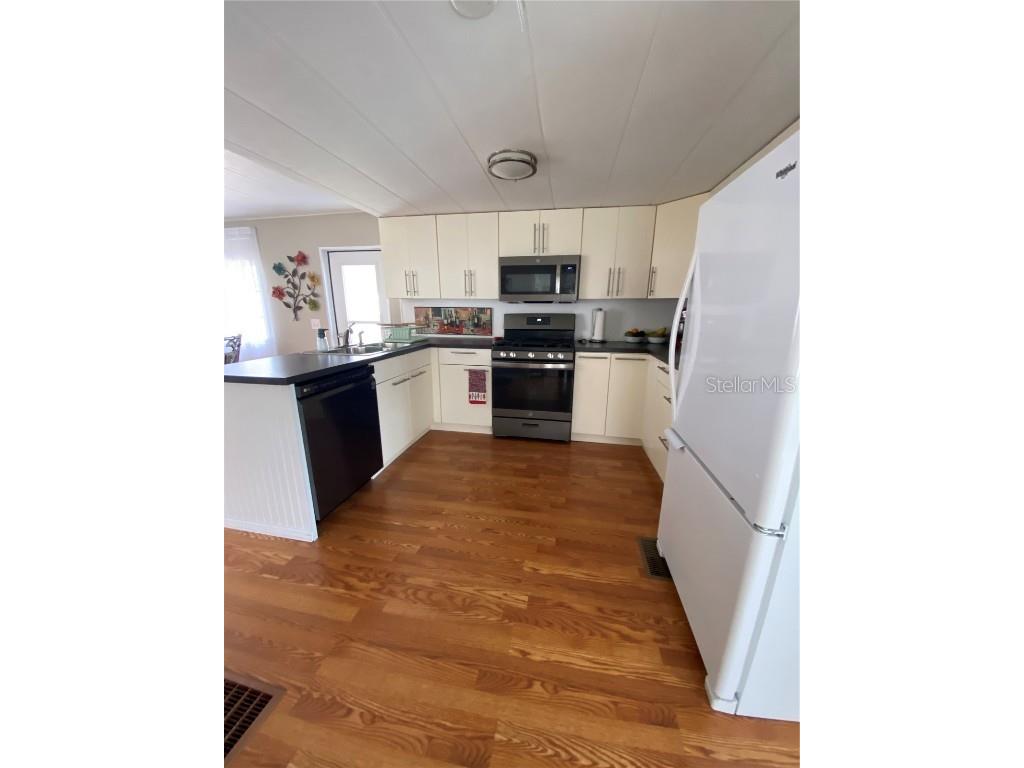 5025 Palena Blvd. North Port FL 34287 C7518557 image16