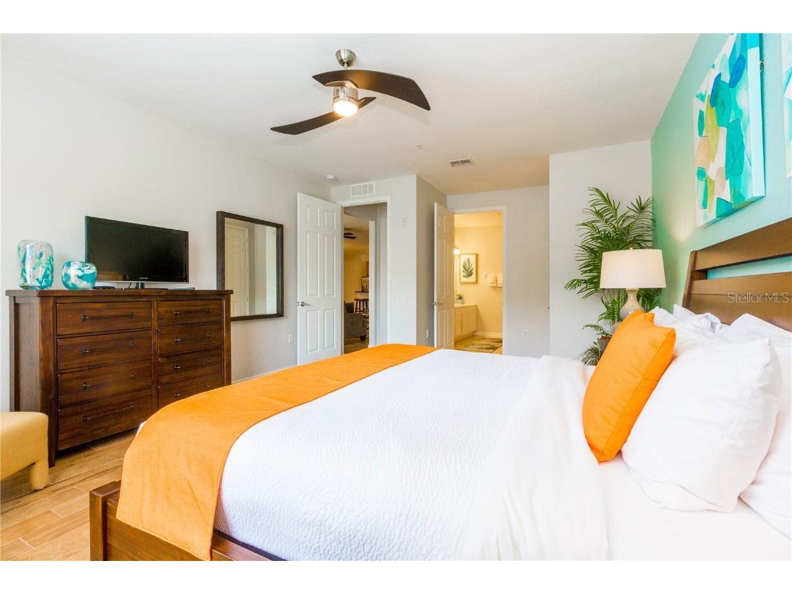 5025 Shoreway Loop #105 Orlando FL 32819 O6364470 image13