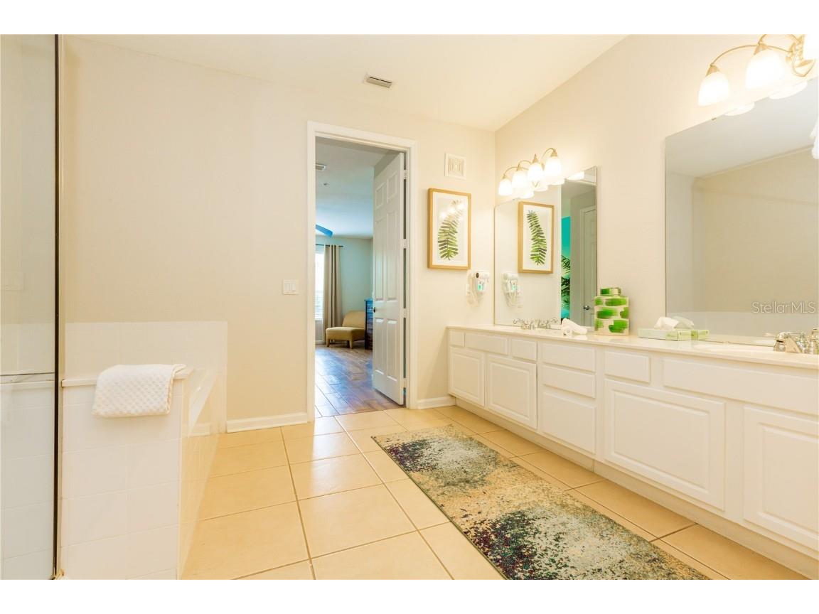 5025 Shoreway Loop #105 Orlando FL 32819 O6364470 image16