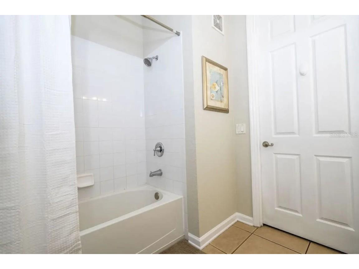 5025 Shoreway Loop #10703 Orlando FL 32819 O6348240 image18