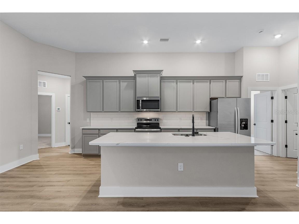 5025 White Avenue Port Charlotte FL 33981 TB8454246 image11