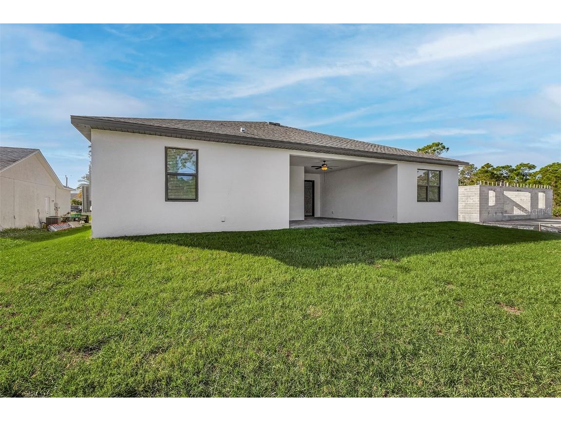5025 White Avenue Port Charlotte FL 33981 TB8454246 image3