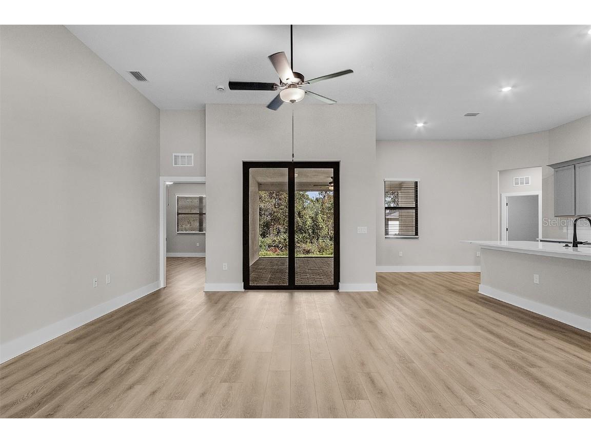 5025 White Avenue Port Charlotte FL 33981 TB8454246 image8