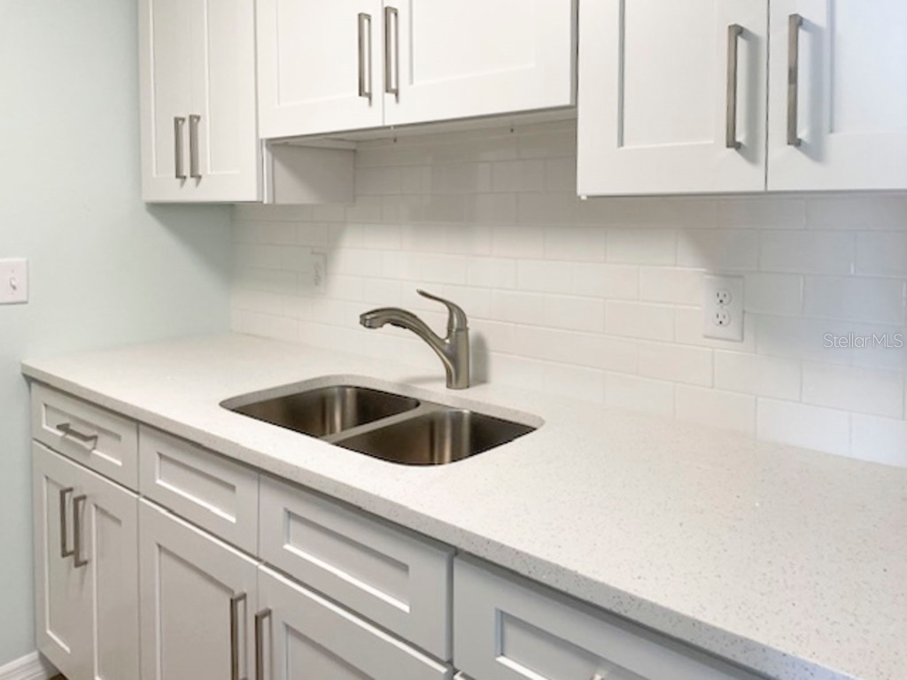 5026 Bitner Street New Port Richey FL 34652 W7880685 image6